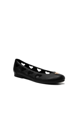 Le Petit Trou Buty-Roma